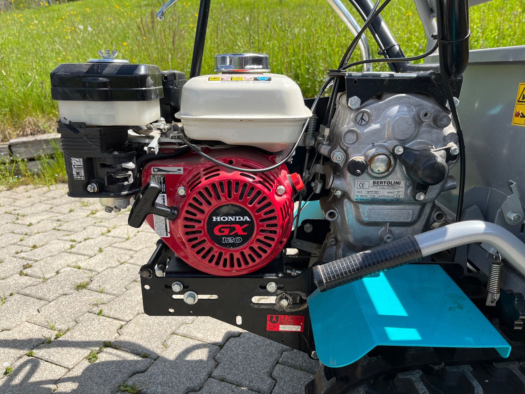 Pressen / Wickeln  & Zubehör: Bertolini BTR 350 Raupendumper / Transporter / Raupen – Gebraucht aus Riggisberg von  3