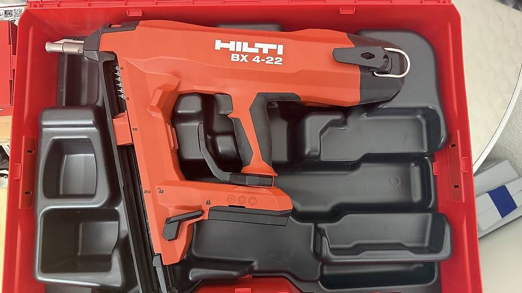 Tous les outils: Hilti BX 4-22 – D'occasion à Hinwil par arfos 1