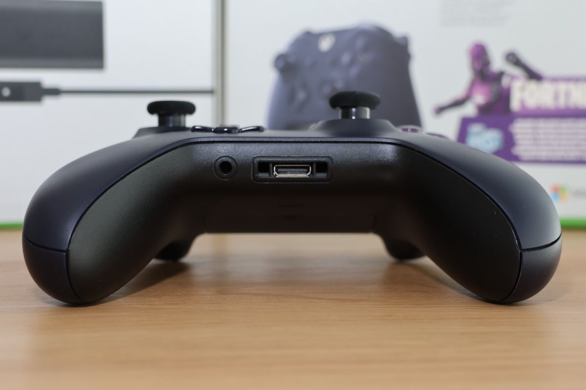 Microsoft Controller: Xbox Wireless Controller Fortnite Special Edition – Usato da St. Gallen venduto da UsDeSchwiz 4