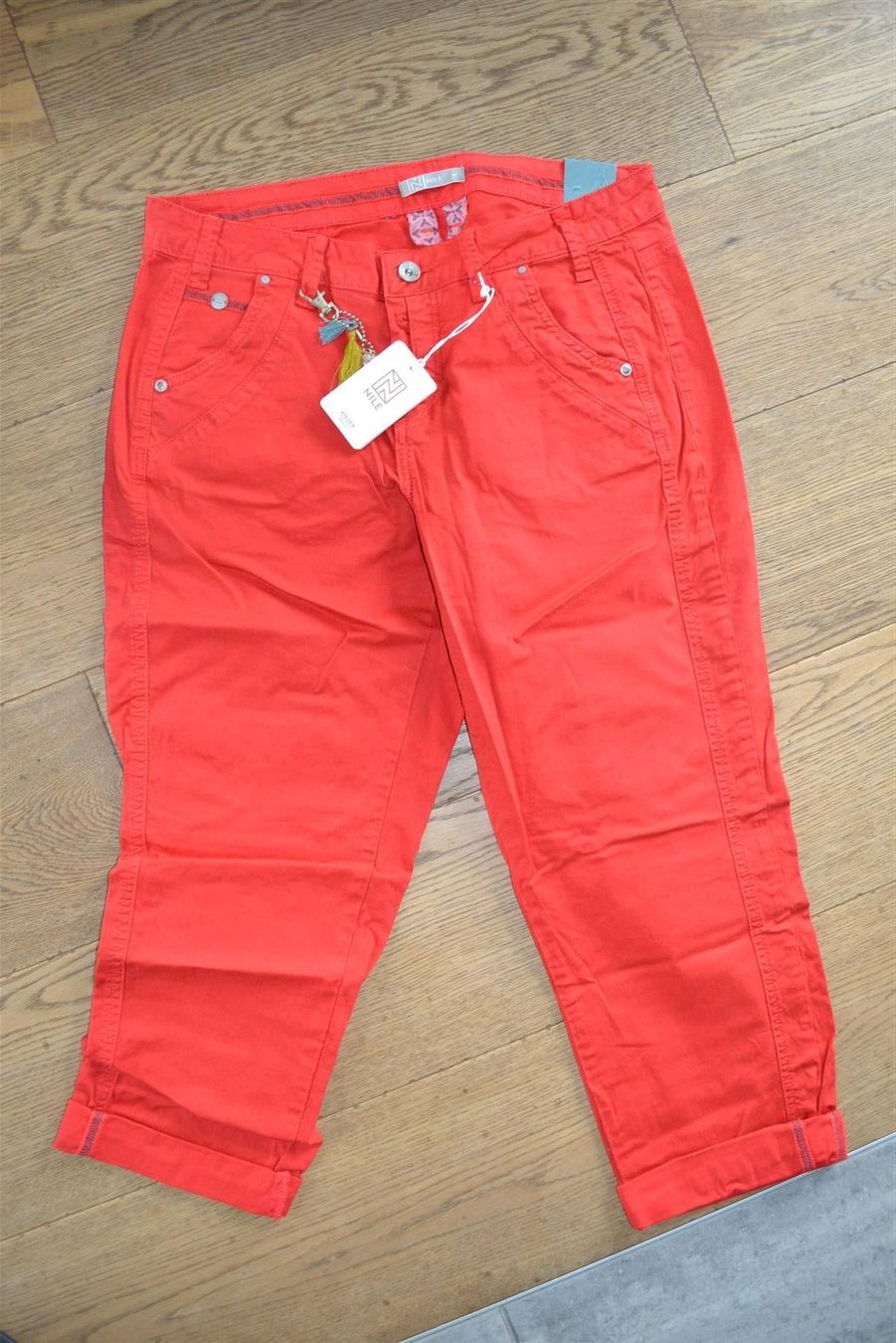 Nile Pantaloni: Hose, Nile, ++NEU++, M – Nuovo (secondo la descrizione) da Stettfurt venduto da outlet72