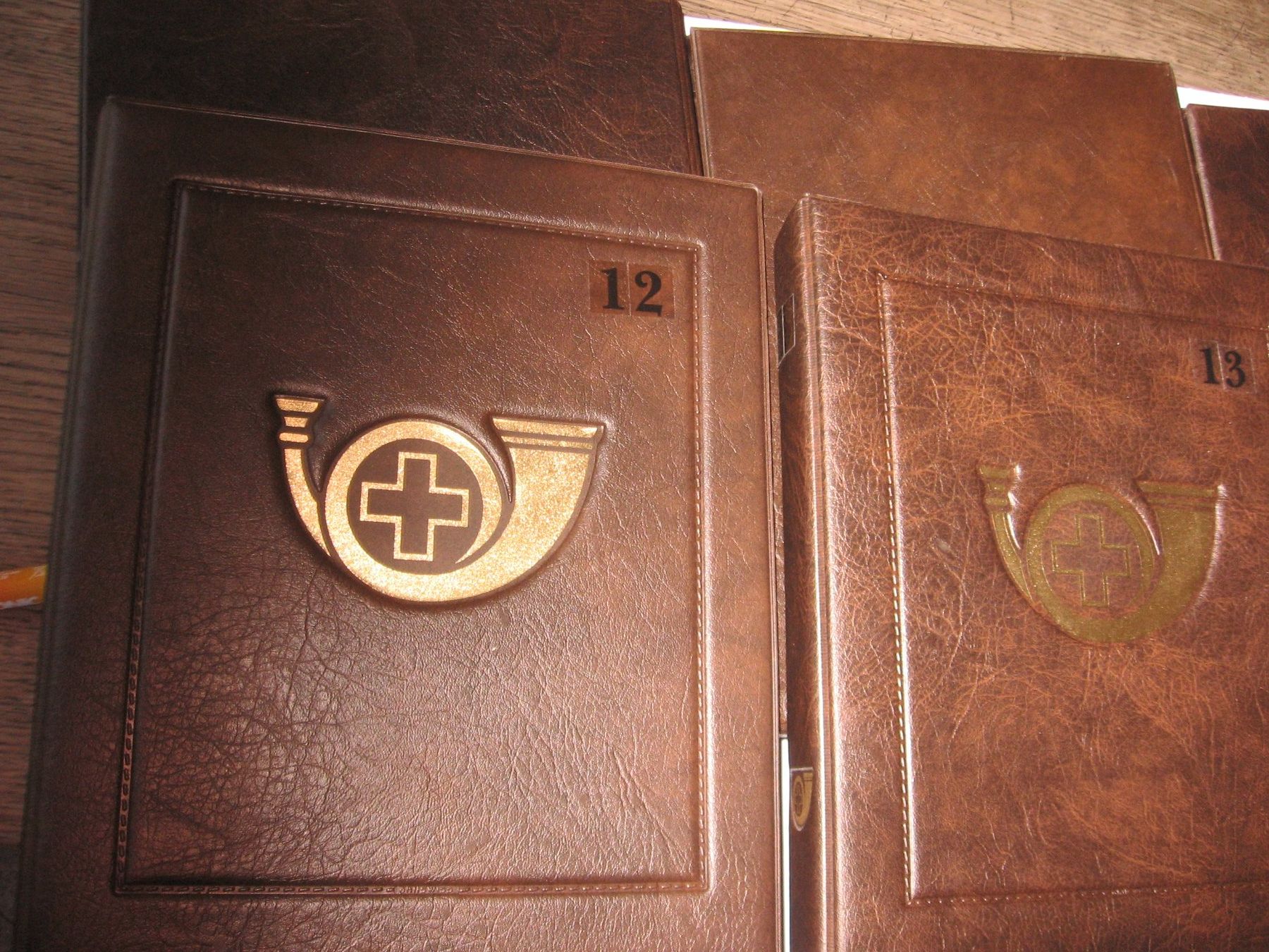 Philswiss Album: 4 Philswiss Briefmarkenalben – Usato da Nürensdorf venduto da Misterq 1