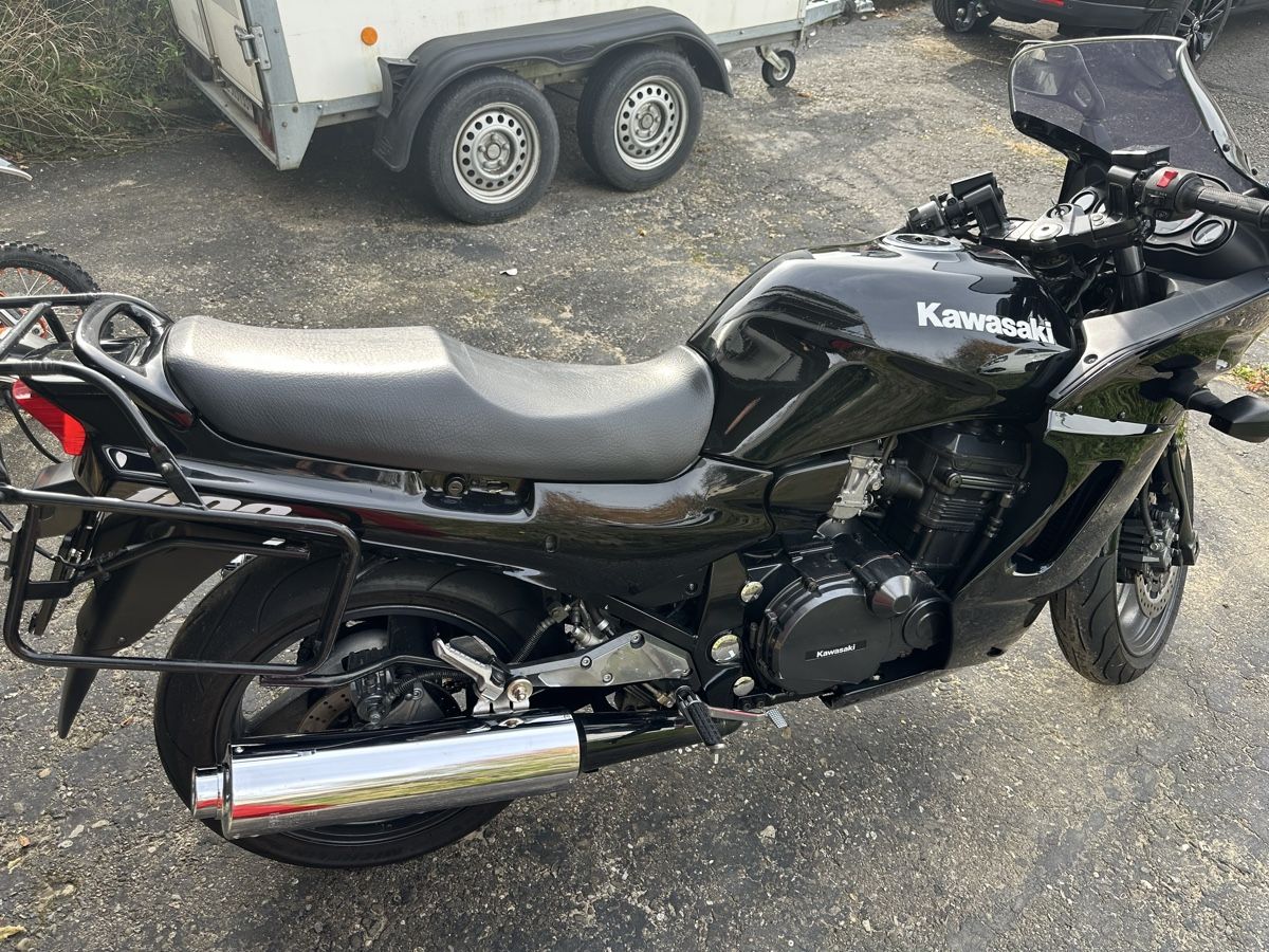 Kawasaki Touring: Kawasaki GPZ 1100 – Usato da Gelterkinden venduto da catalina16 1