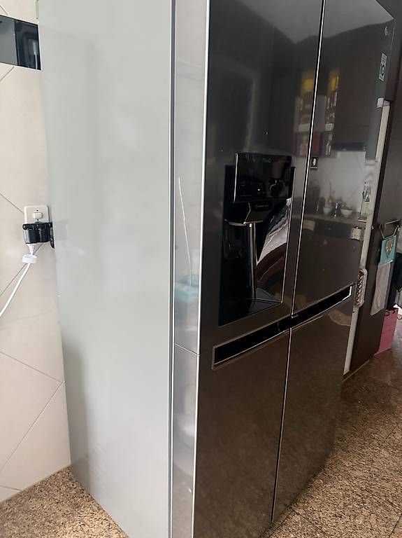 Réfrigérateurs: LG Kühlschrank Side-by-Side – D'occasion à Kriens par mic_bv7y