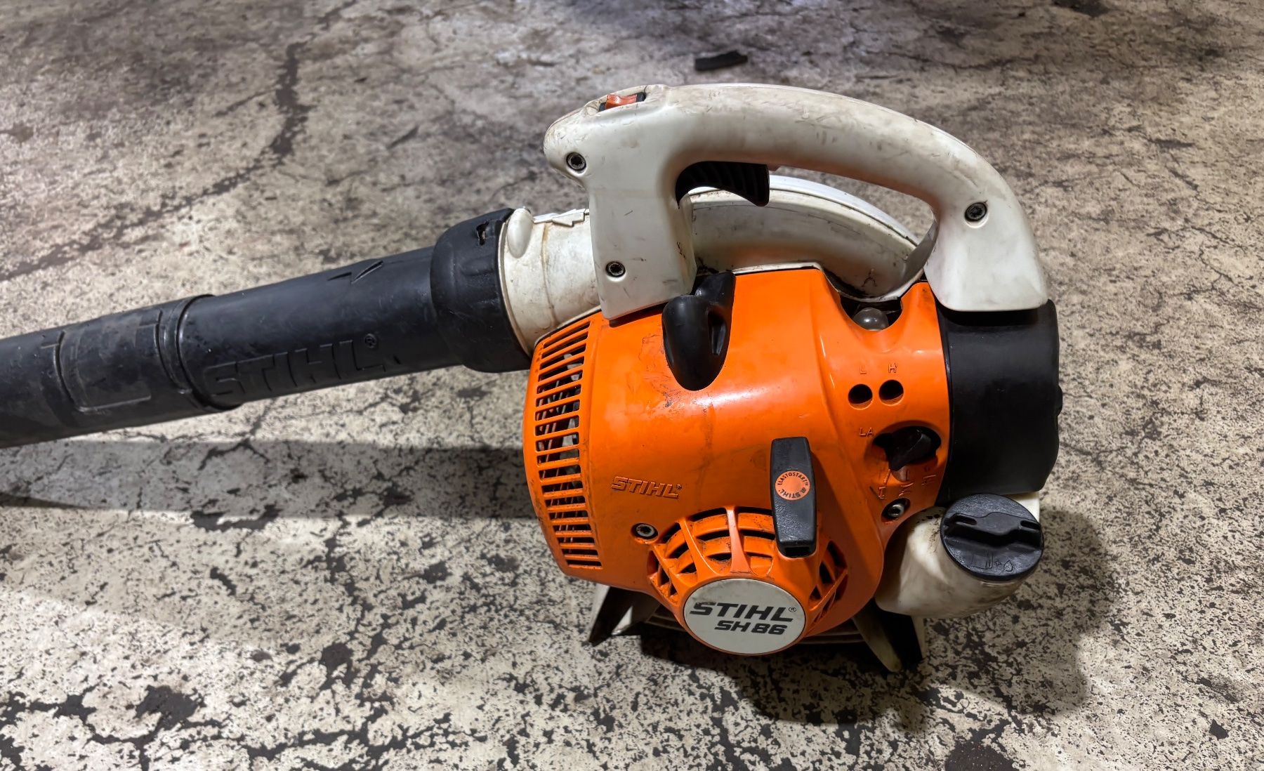 Stihl Soffiatori & Aspiratori per foglie: STIHL Laubgebläse SH86 – Usato da Grono venduto da Alpina6537