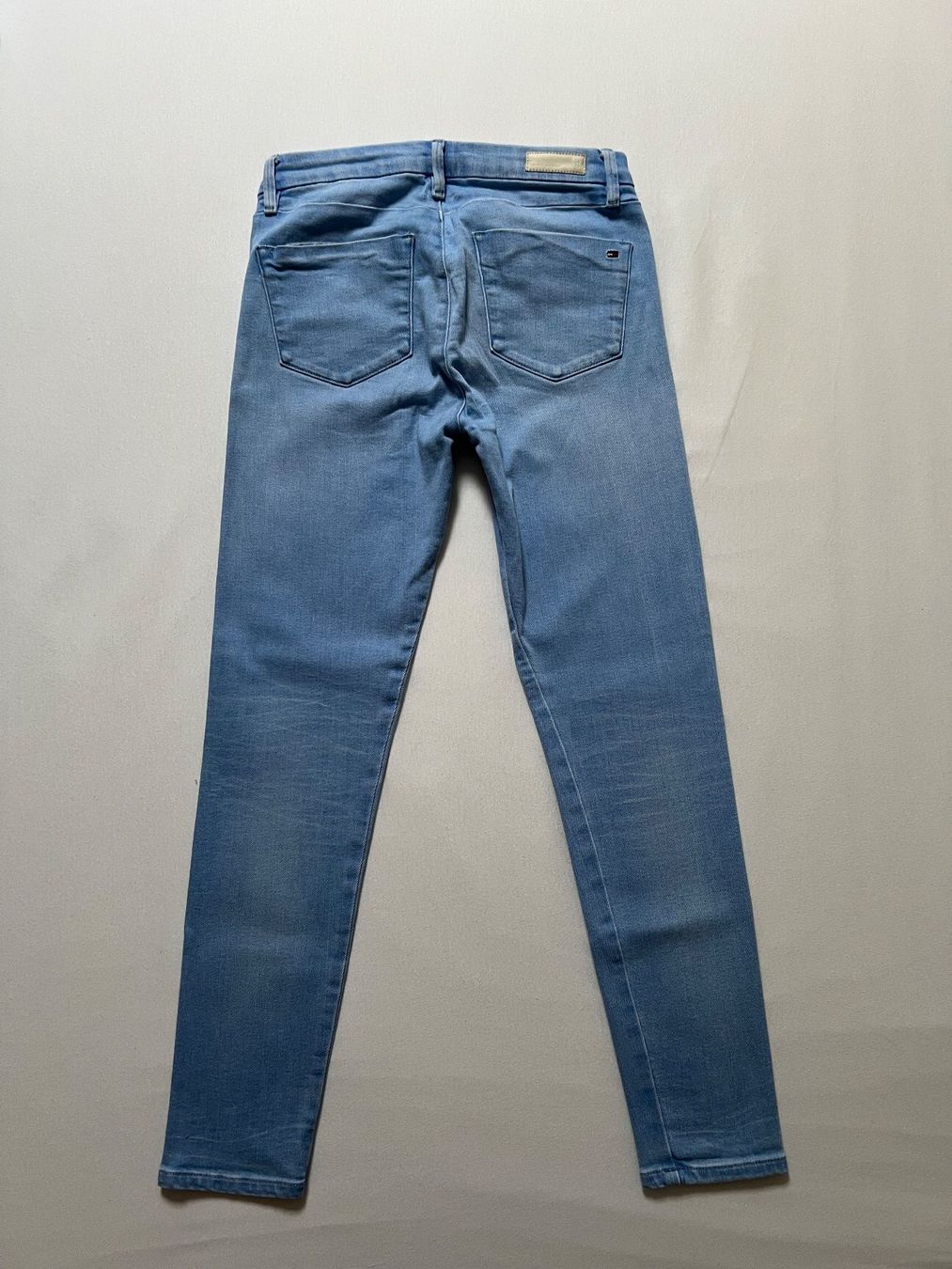 Tommy Hilfiger Jeans: Tommy Hilfiger – Jeans – Nuovo (secondo la descrizione) da Winterthur venduto da clinius 1