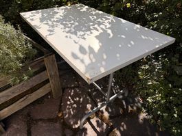 Klassiker Gartentisch 70x120
