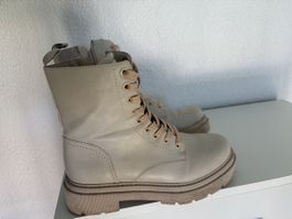 Schnürstiefel beige Damen gebraucht mit Gebrauchsspuren
