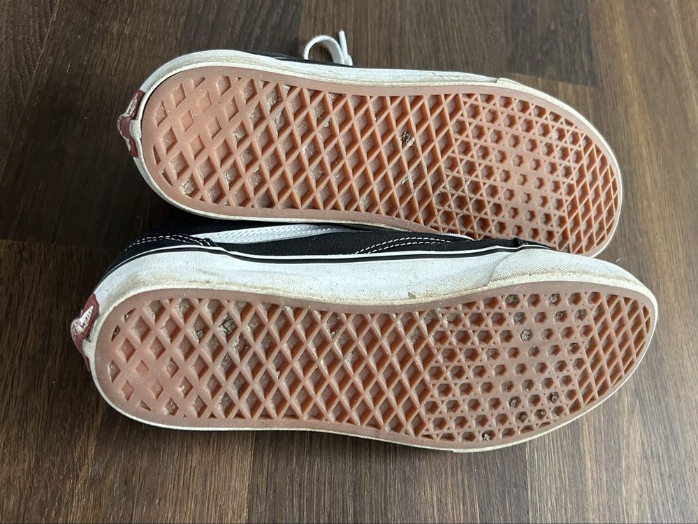 Vans Scarpe da uomo: Vans schwarz Gr. 40 – Usato da Aarau venduto da Rova_13 2