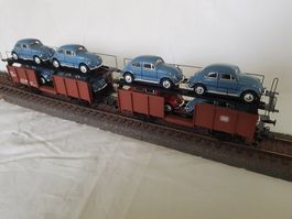 Autotransport-Wagen Laaes beladen