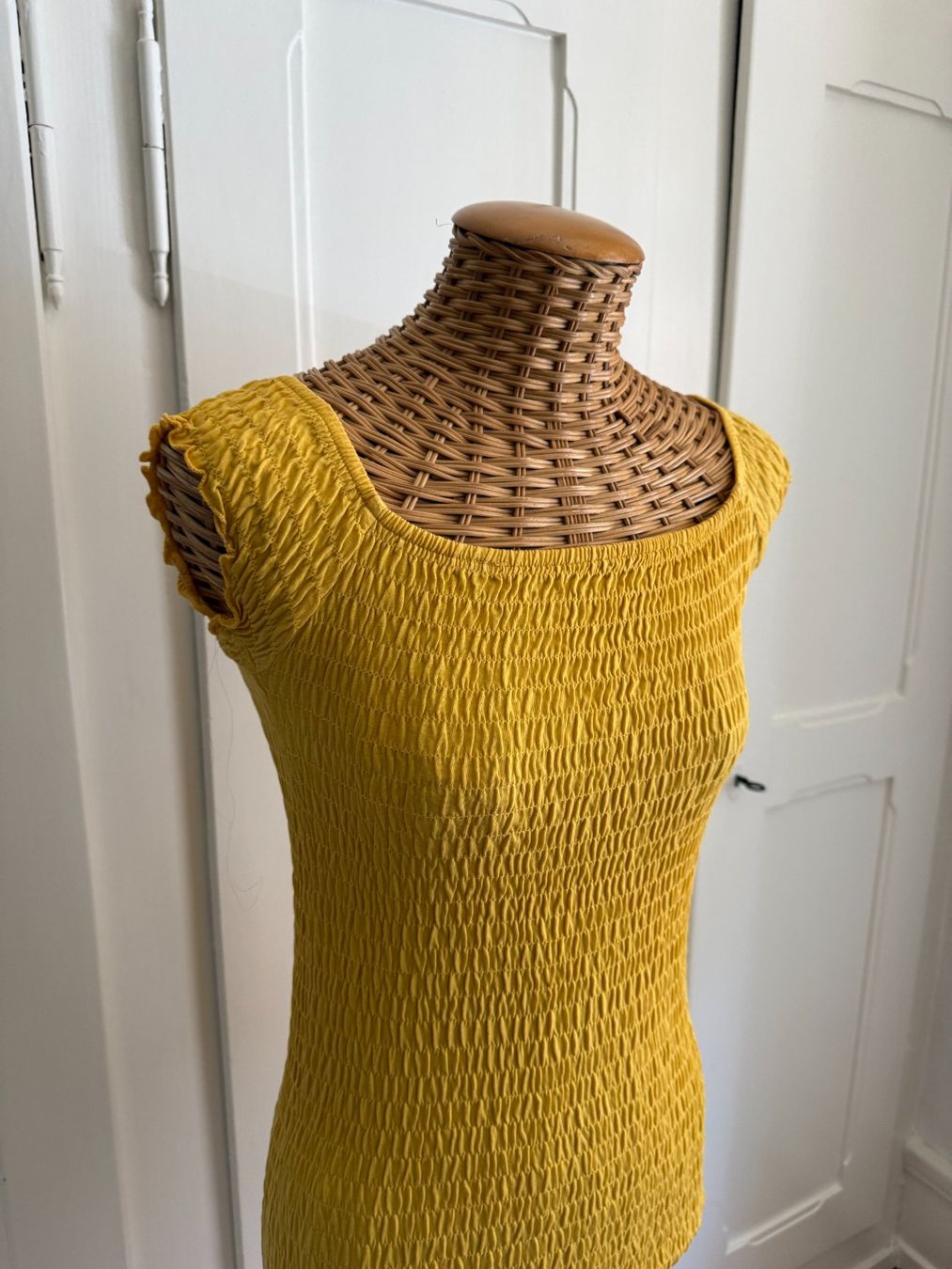 Topshop Vestiti: TOPSHOP - Stretch Kleid senfgelb XS – Usato da Zürich venduto da Diazaio 1