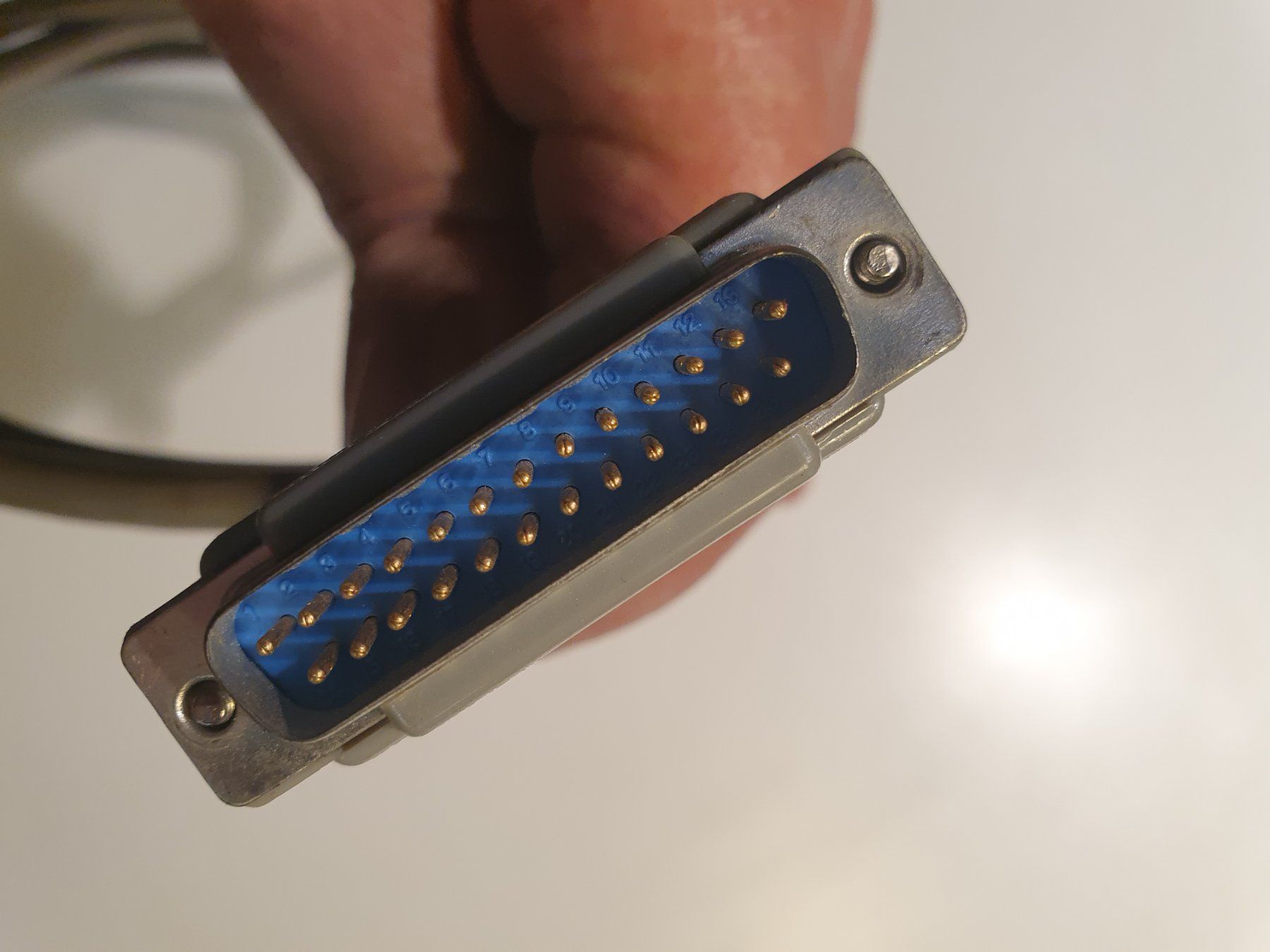 Cavi: D Sub Kabel 130 cm – Usato da Zürich venduto da loosebone 1