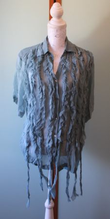 Bluse von *DRIES VAN NOTEN* (AK)