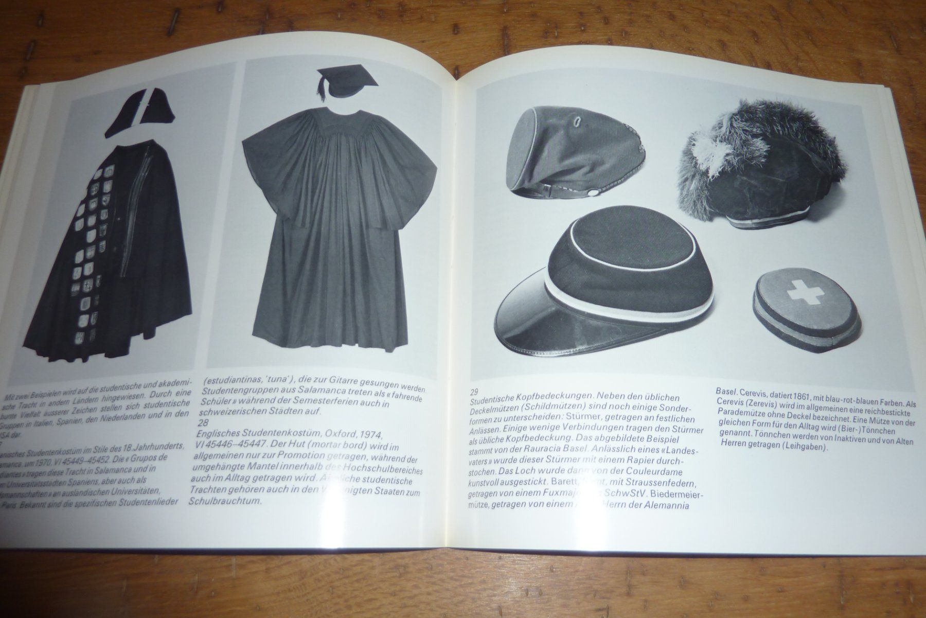 Libri: Buch, Couleurstudenten in der Schweiz, Softcover – Usato da Lausen venduto da akira003 3