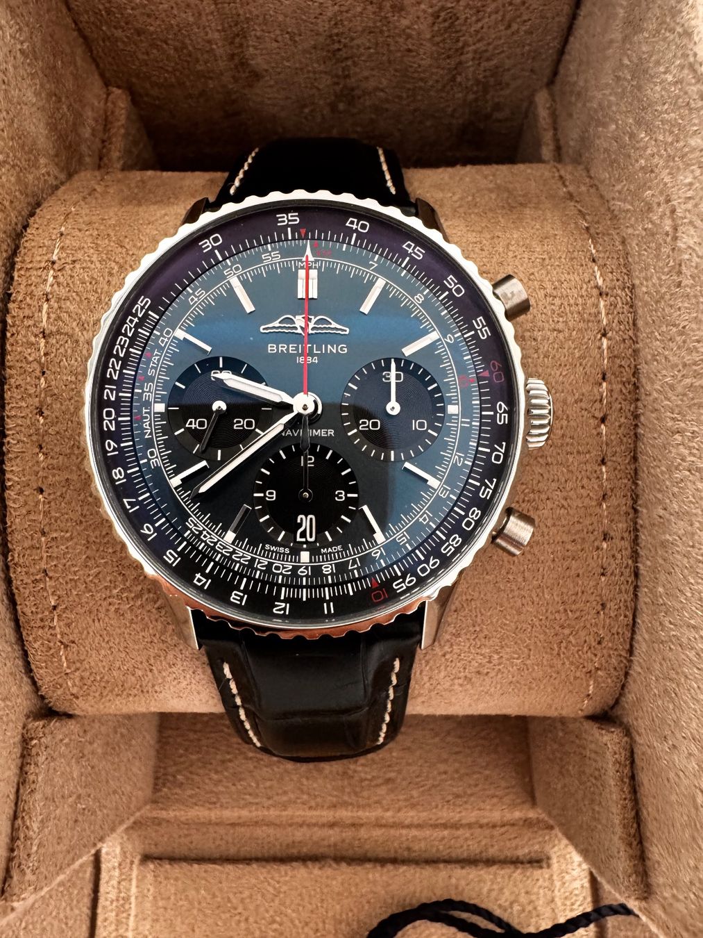 Breitling Uhren: Breitling Navitimer B01 41 – Gebraucht aus Luzern von Specta 1