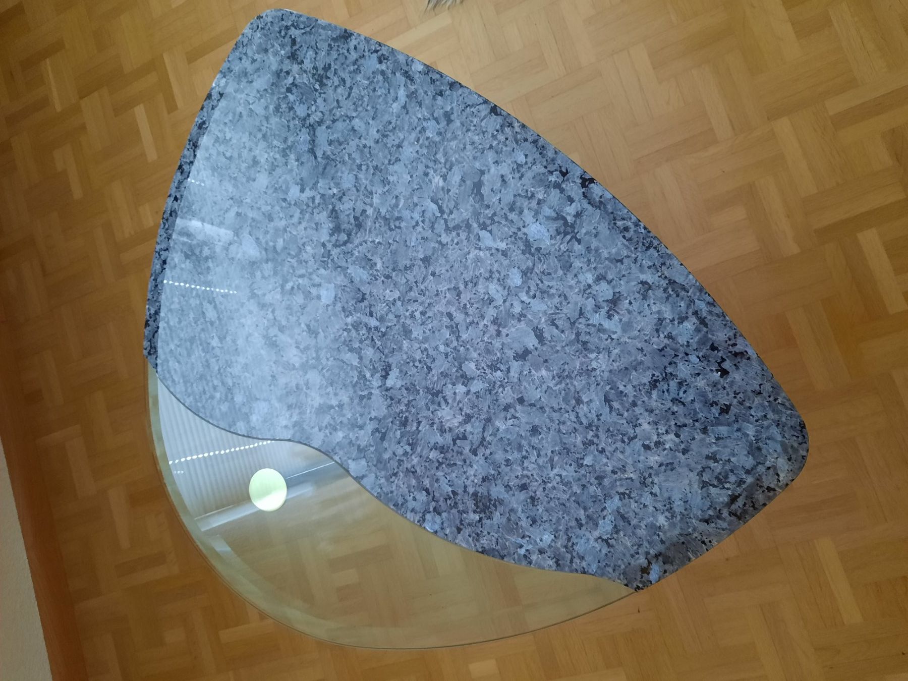 Tische: Salontisch Marmor und Glas – Gebraucht aus Lupsingen von Wechselplatten 1