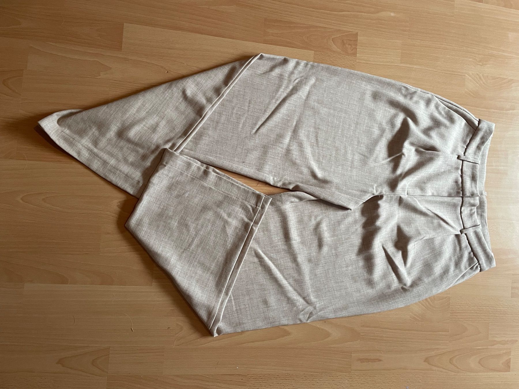 Vero Moda Pantaloni: Hose Gr 40 Vero Moda Neu – Nuovo (secondo la descrizione) da Brütten venduto da 0jasmine
