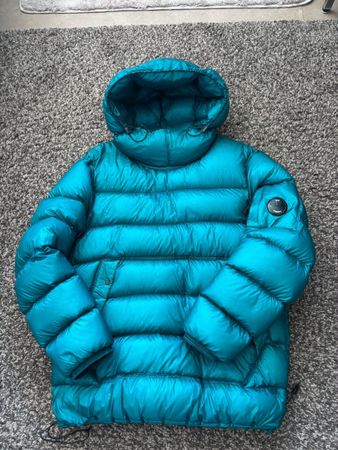 CP Company Daunenjacke blau neuwertiger Zustand