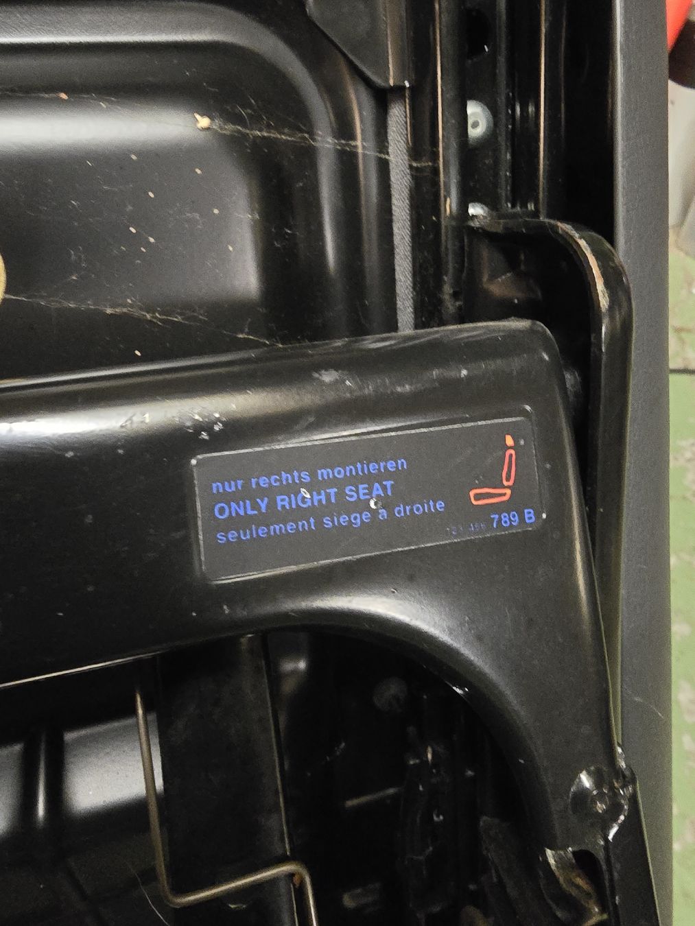 Seat Tutti pezzi di ricambio auto: Original Auto Sitz höhenverstellbar Seat Alhambra – Usato da Rorschach venduto da TimelessTrading 2