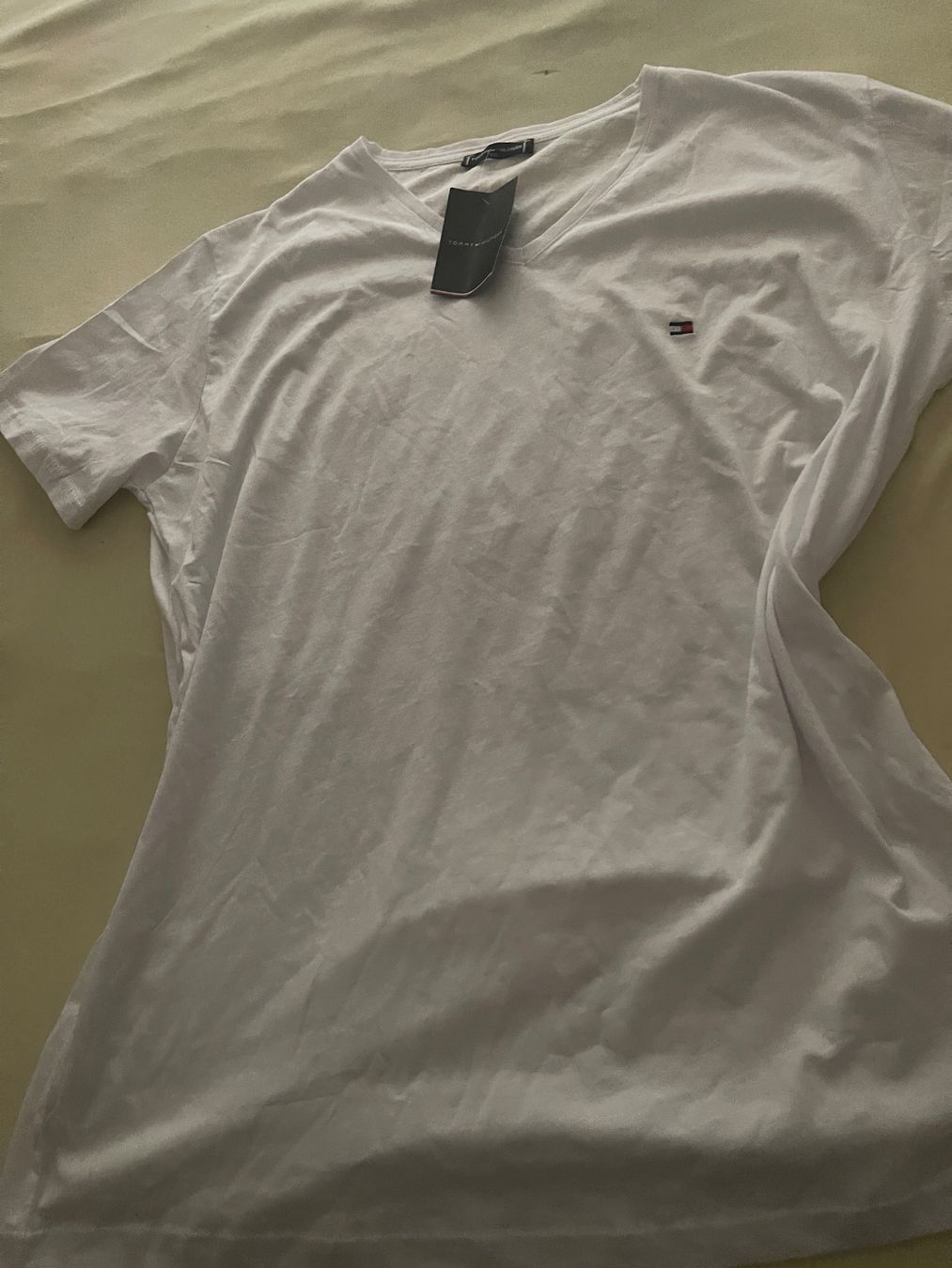 Tommy Hilfiger T-shirt: Hilfiger T Shirt, XXL – Nuovo e nell'imballaggio originale da Bolligen venduto da Aquella71 4