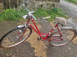Retro Stadtrad rot