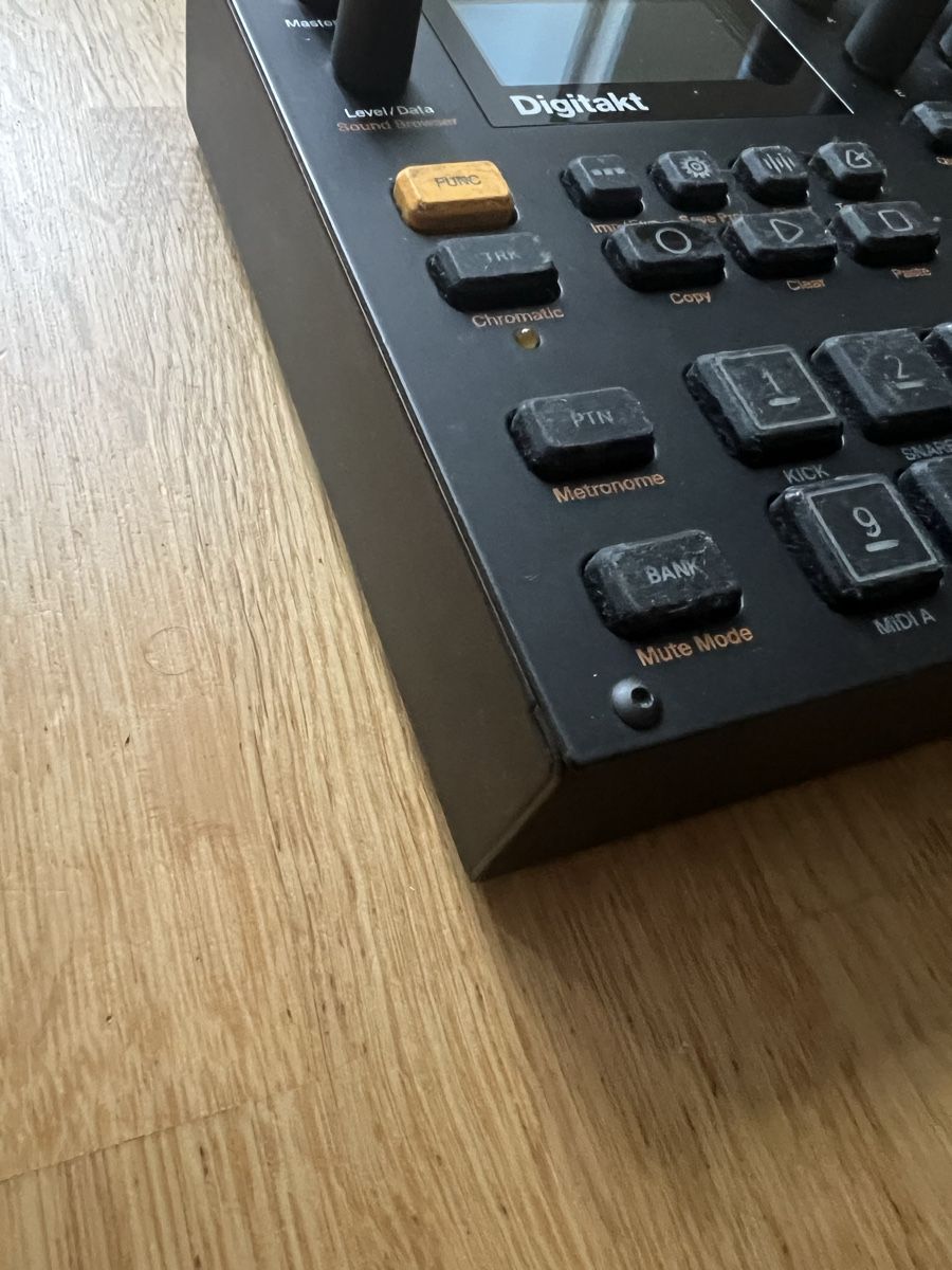 Elektron Strumenti musicali: Elektron Digitakt MK1 – Usato da Bern venduto da p.hugentobler 1