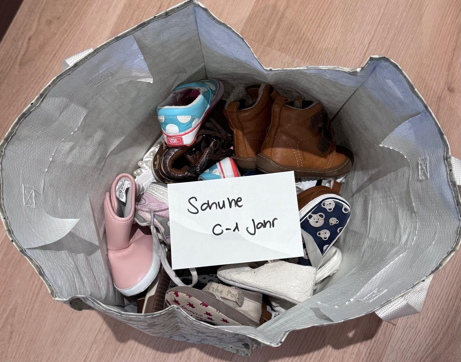 Scarpe per ragazzi: Baby Schuhe 0-1 Jahre – Usato da Davos Dorf venduto da BenoitFichaux 1