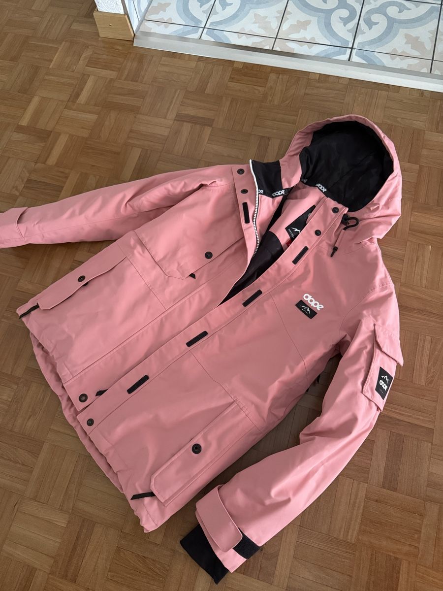 Dope Jacken: Dope jacke – Gebraucht aus visp von Kmemo1