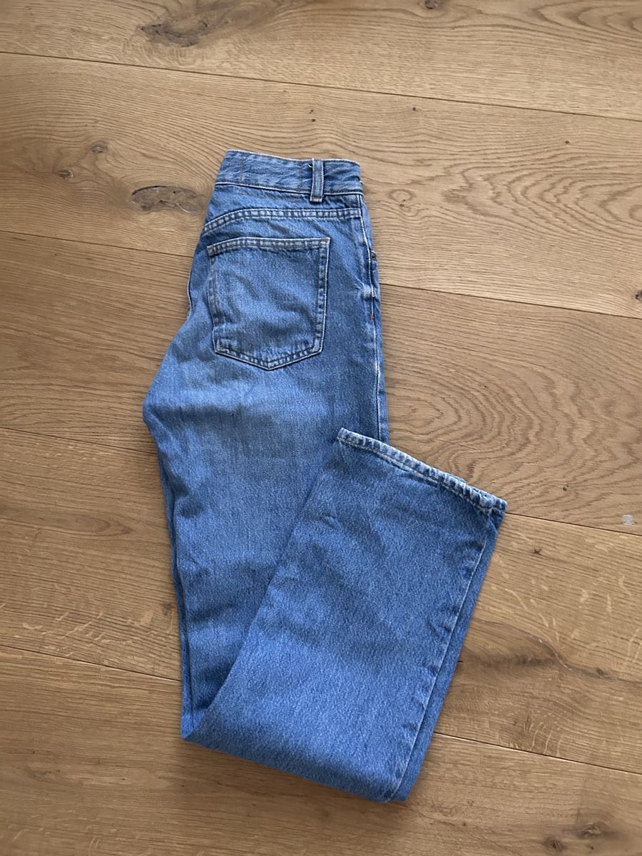Bershka Jeans: Straight Leg Jeans Grösse 34 – Nuovo (secondo la descrizione) da Bülach venduto da lguedeskr 3