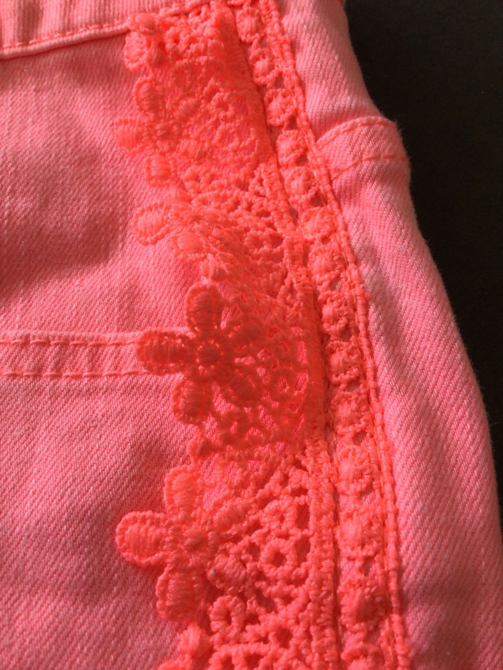 Pantaloni: Shorts, Grösse 166, in tollem Korall – Nuovo (secondo la descrizione) da Matten b. Interl venduto da MrMrsUSA 1