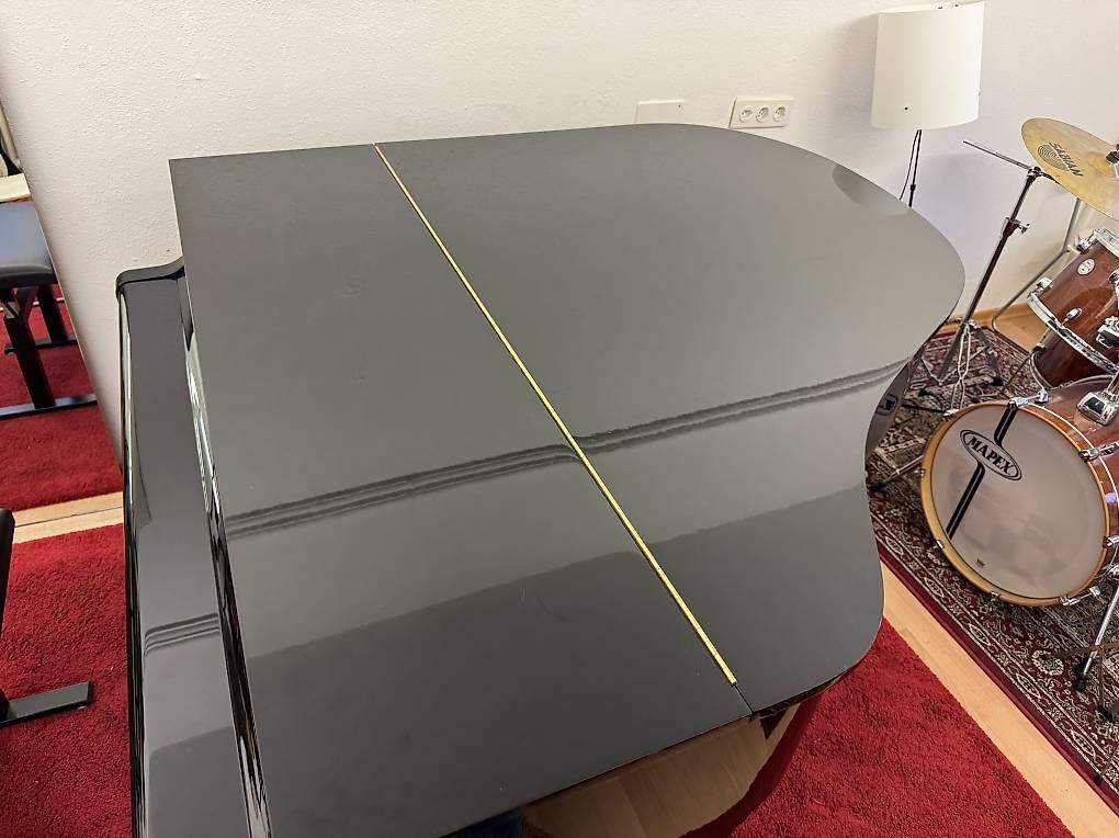 Strumenti musicali: Flügel Yamaha GP1  – Usato da Embrach venduto da CarlosTF 1