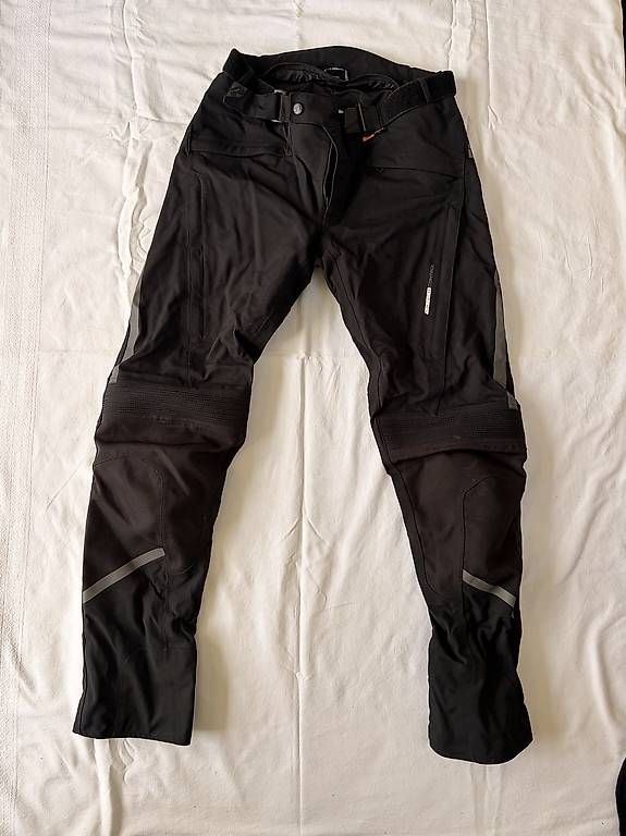 Pantaloni: Richa Motorradhose Damen  – Usato da Biel/Bienne venduto da shekinah20