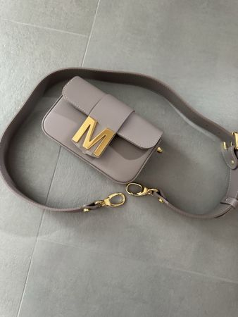 Mona Handtasche