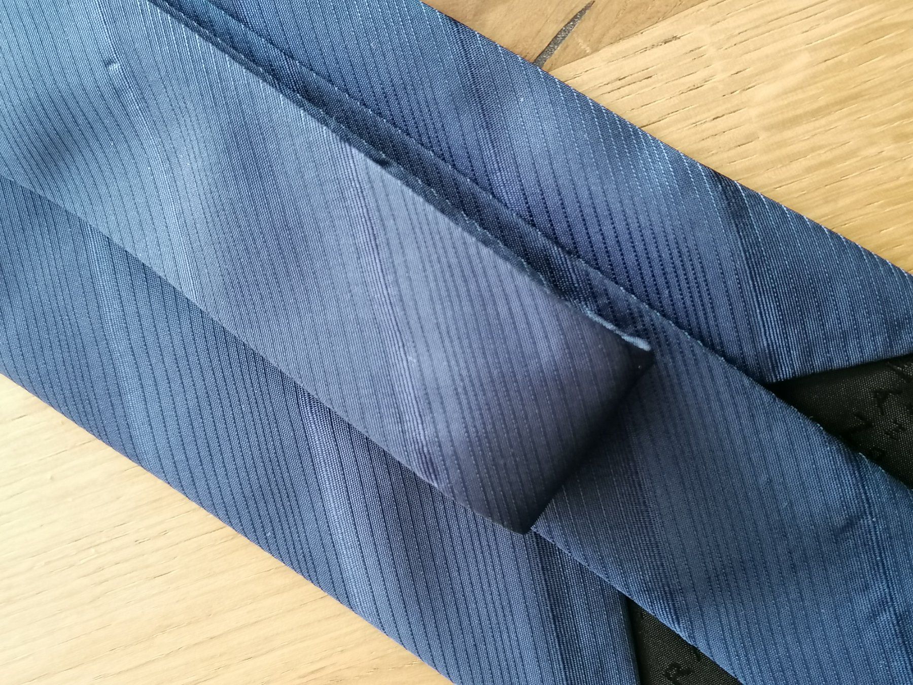 Cravatte: Donna Karan 100% Seide Krawatte - Nr. 43 – Usato da Basel venduto da vintagecollector 4