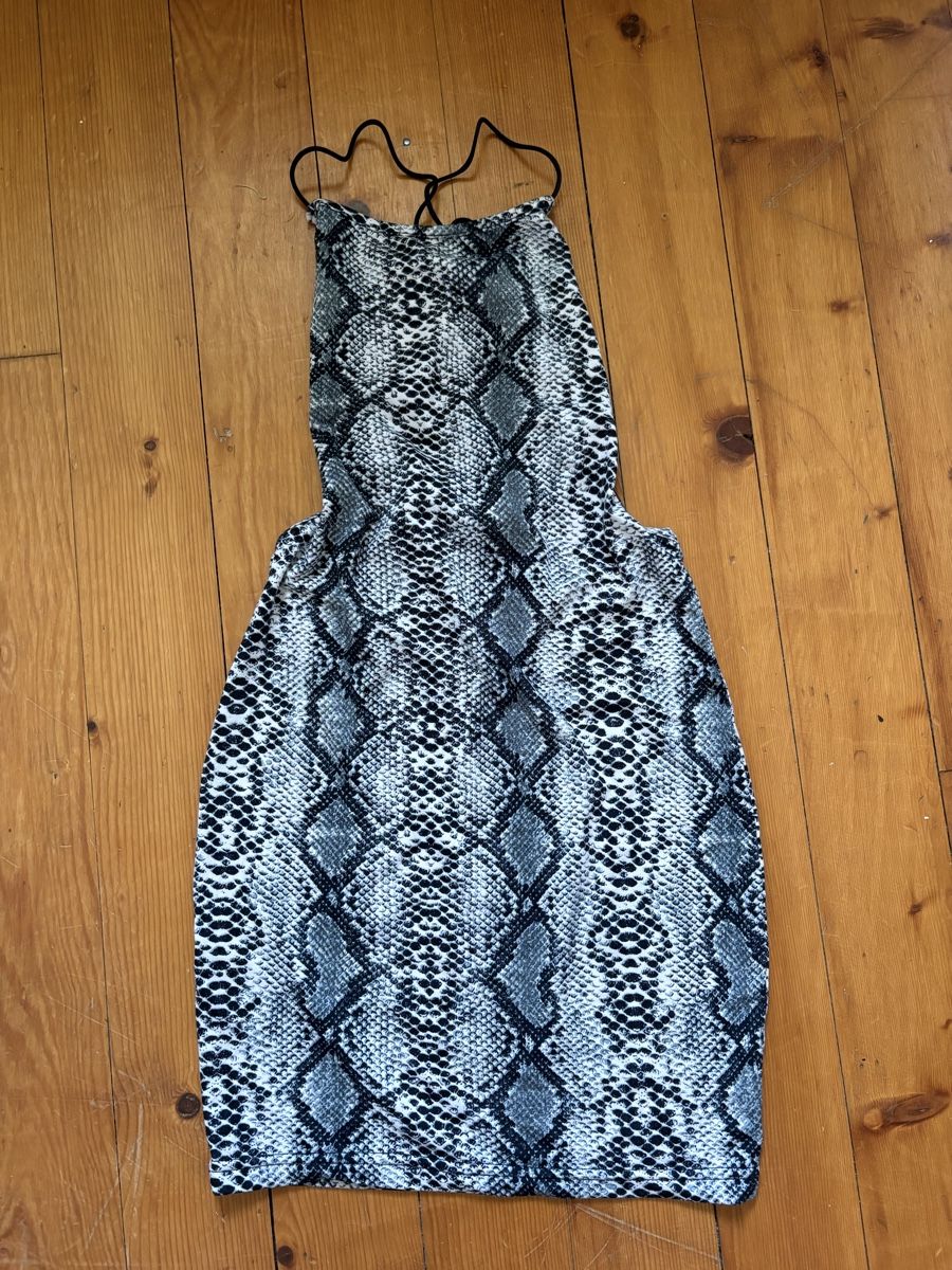 Vestiti: Robe python – Usato da Sion venduto da edelweissse