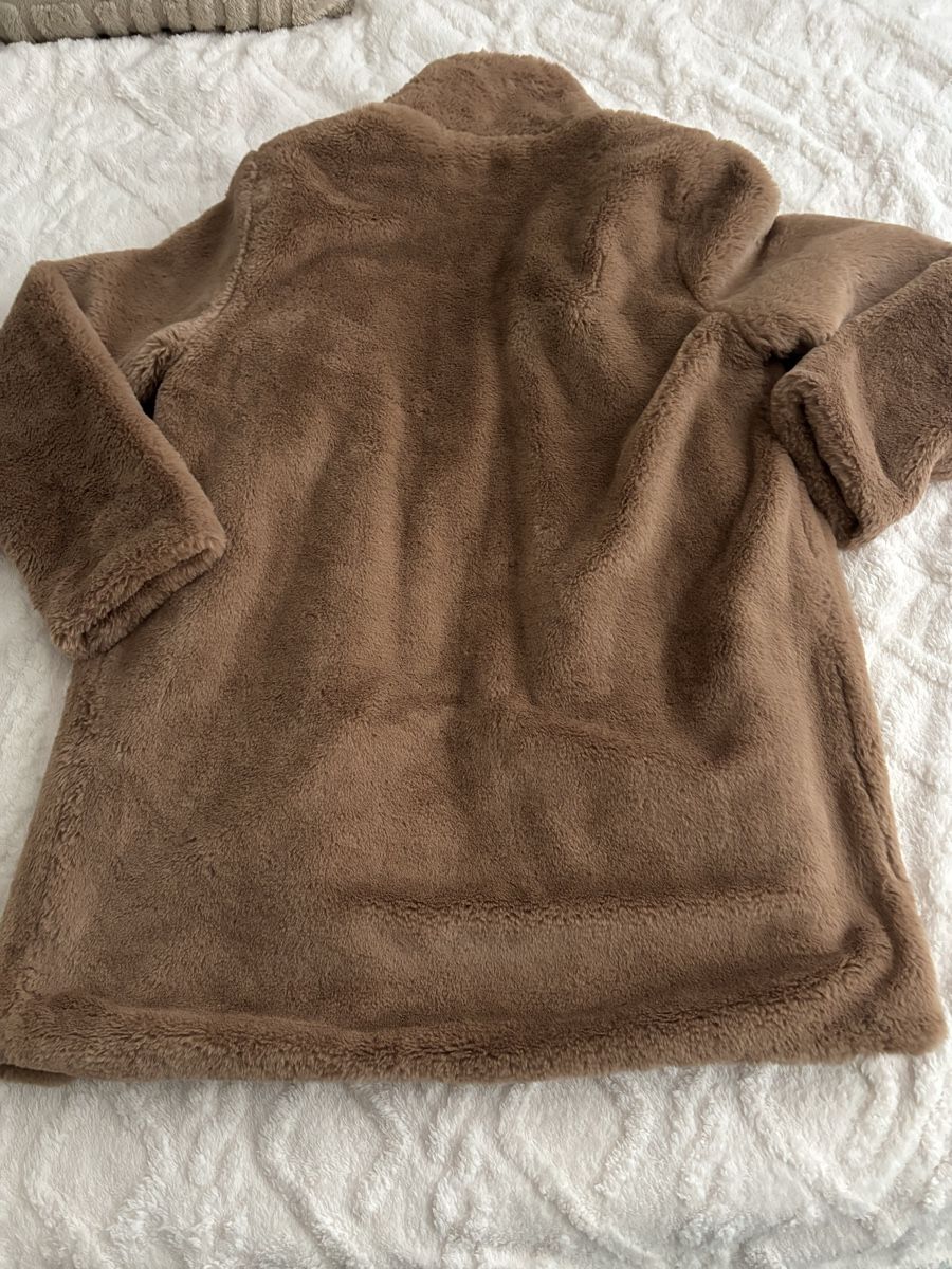 Giacche: Kunstpelzjacke gr.M/L – Usato da Zug venduto da Biki72 2