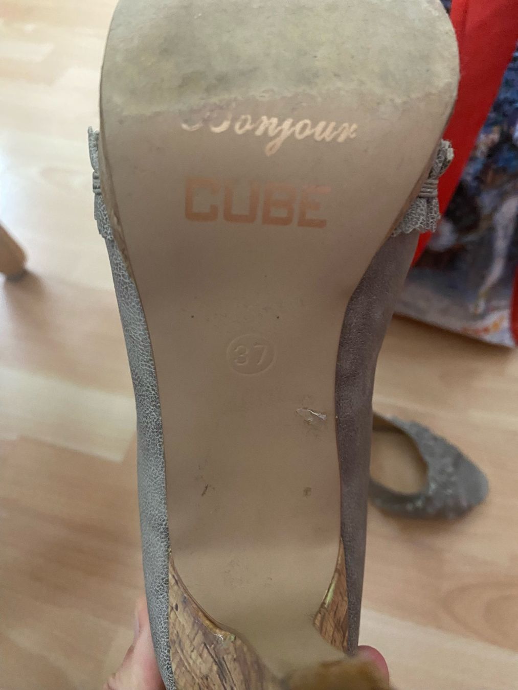 Cube Scarpe da donna: Cube hohe Schuhe – Usato da Bern venduto da jbern3012 1