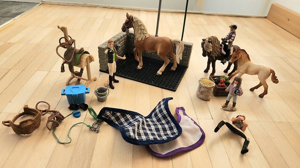 Giocattoli: Schleich Waschplatz – Usato da Urdorf venduto da Silvie5