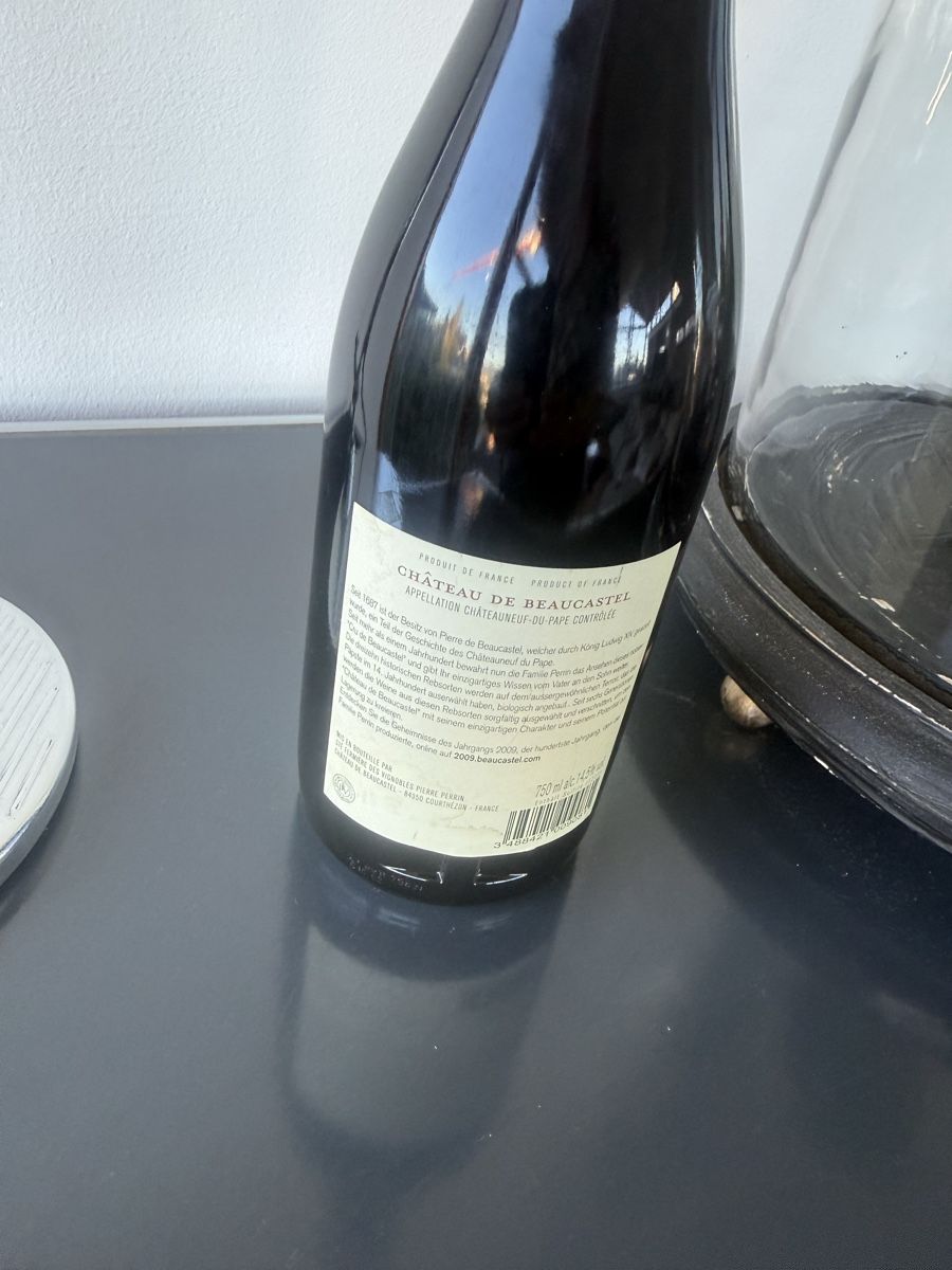 Vino: Chateau de Beaucastel 2009 – Nuovo (secondo la descrizione) da Thalwil venduto da gansjeanjacques 2
