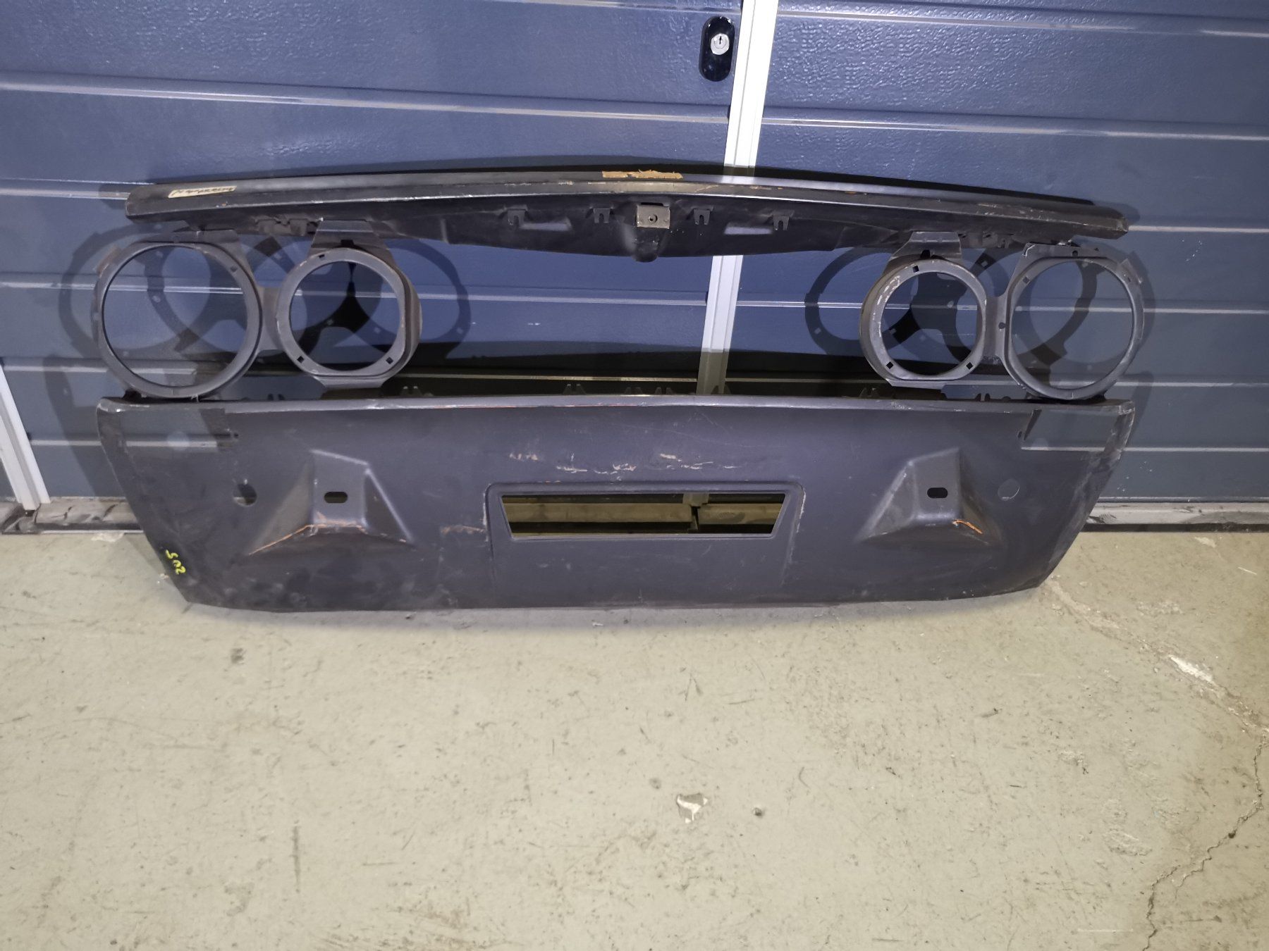 Alfa Romeo Tutti pezzi di ricambio auto: Alfa 1750 + 2000 Berlina Frontblech – Usato da Thalwil venduto da Joker690
