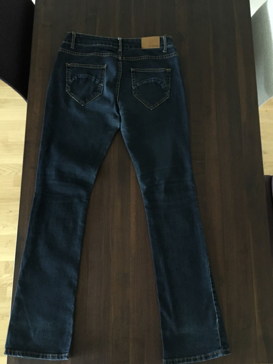 Jeans: Jeans Grösse 36 – Usato da Regensdorf venduto da scheissspiel 4