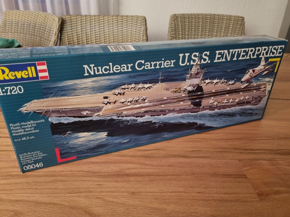 KIT PLASTIQUE REVELL 1:720 porte-avions USS Enterprise Art n° 05046 EUR