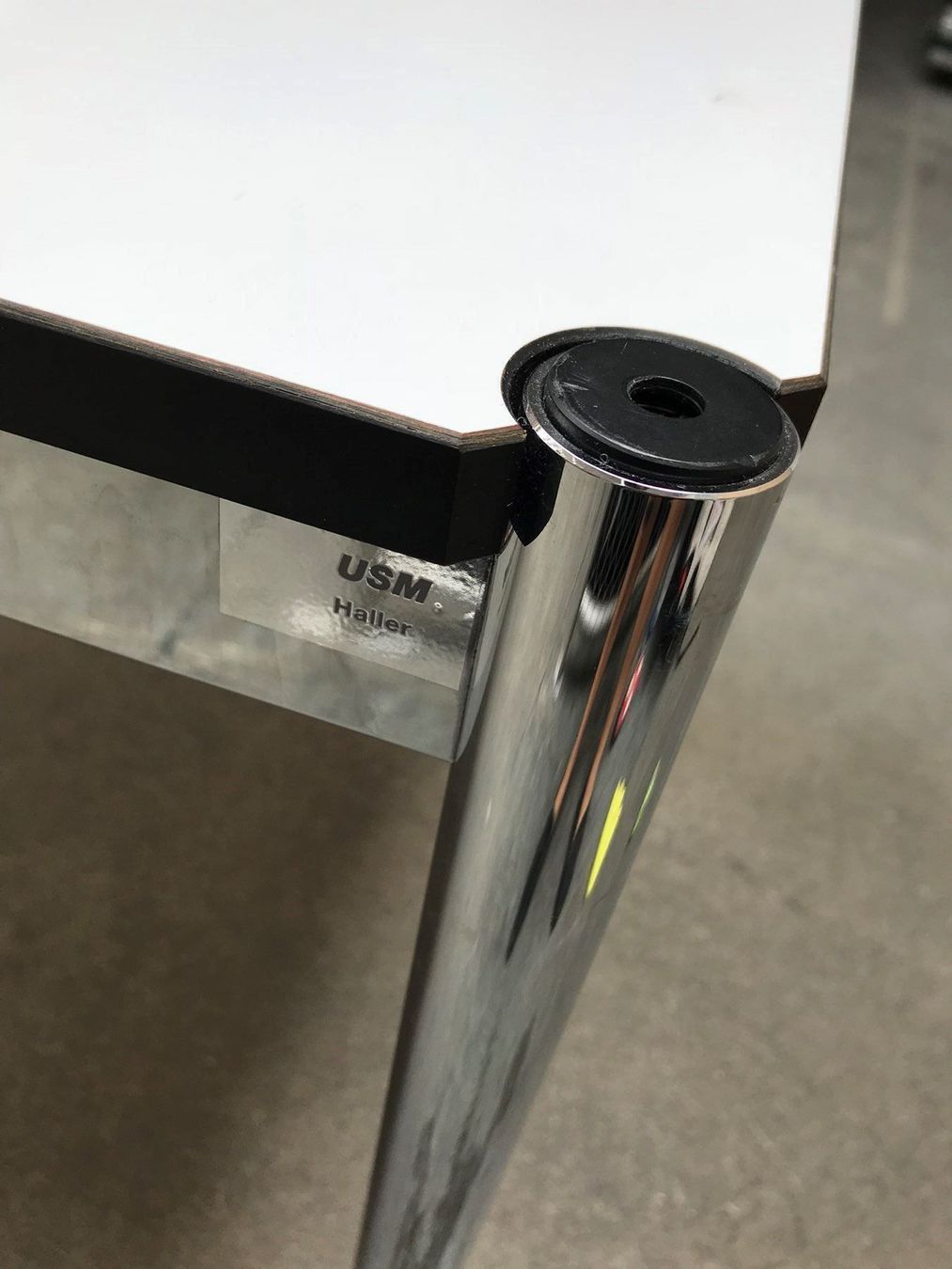 USM Schreibtische: USM Haller Tisch höhenverstellbar – Gebraucht aus St. Gallen von MSMoebelhandel 4