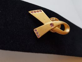 Pin