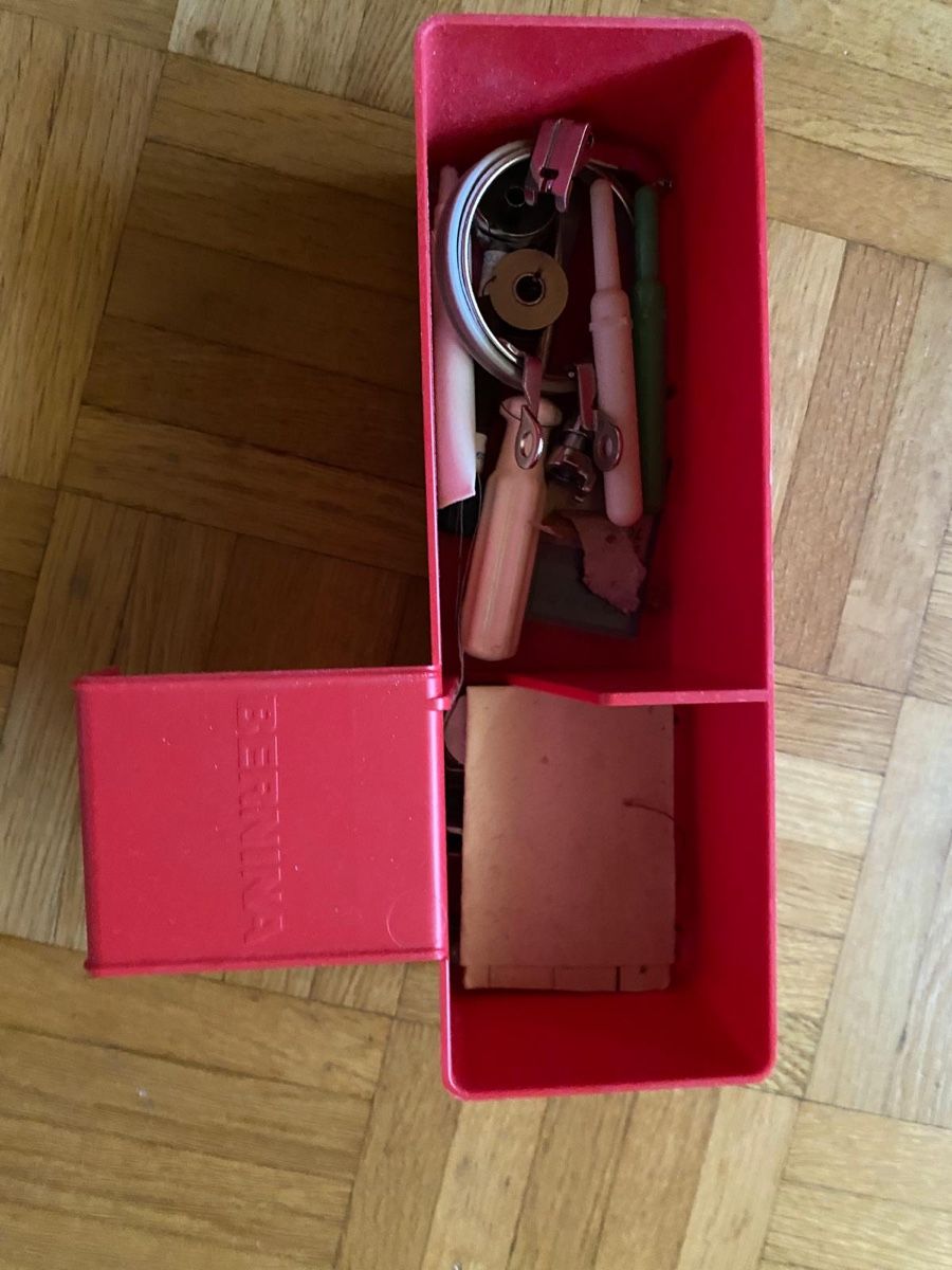 Bernina Macchine da cucire: BERNINA 800 – Usato da Courroux venduto da Epat 1