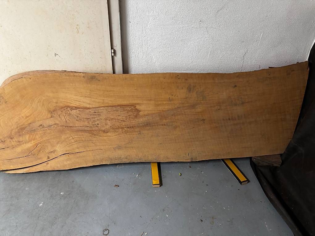 Articles en bois: Birnbaum Stammholzplatte 240 cm – D'occasion à Merenschwand par heikomba 4