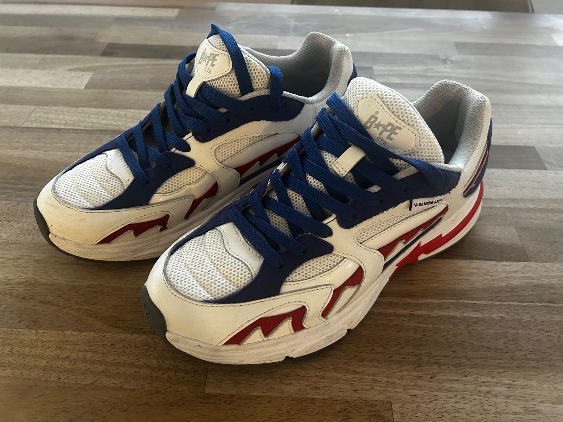 Bape Herrenschuhe: Supercooler A Bathing Ape Sneaker Grösse US 10 – Gebraucht aus Oberwil-Lieli von Mhd