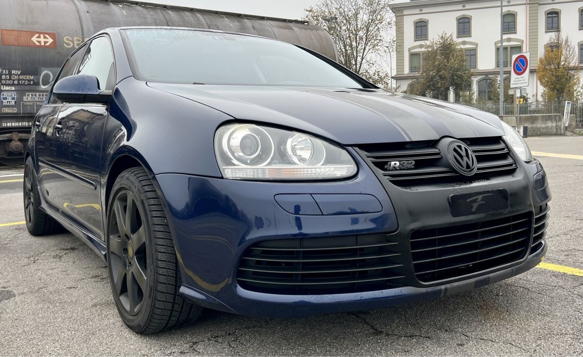 VW Automobili: VW Golf R32 – Usato da Thun venduto da yul_l572 2