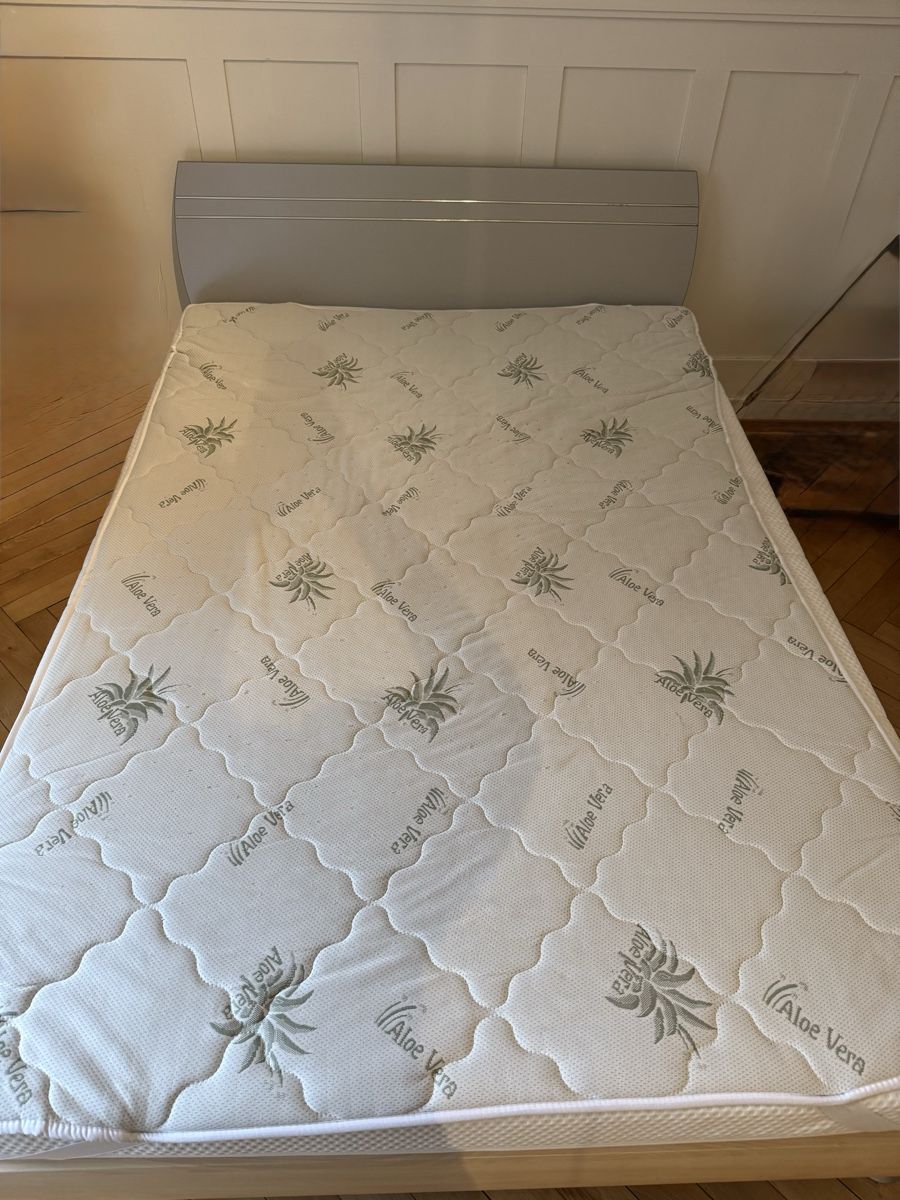 Betten: Bett 140x200cm – Gebraucht aus Schwyz von wheim4654 1