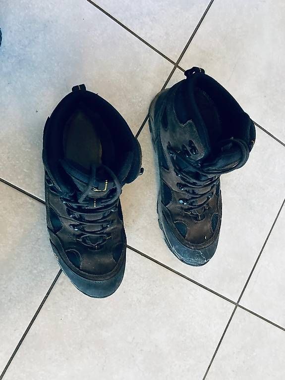 Jack Wolfskin Scarpe per ragazzi: Bergstiefel, Jack Wolfskin – Usato da Bern venduto da ste_dbg8 2