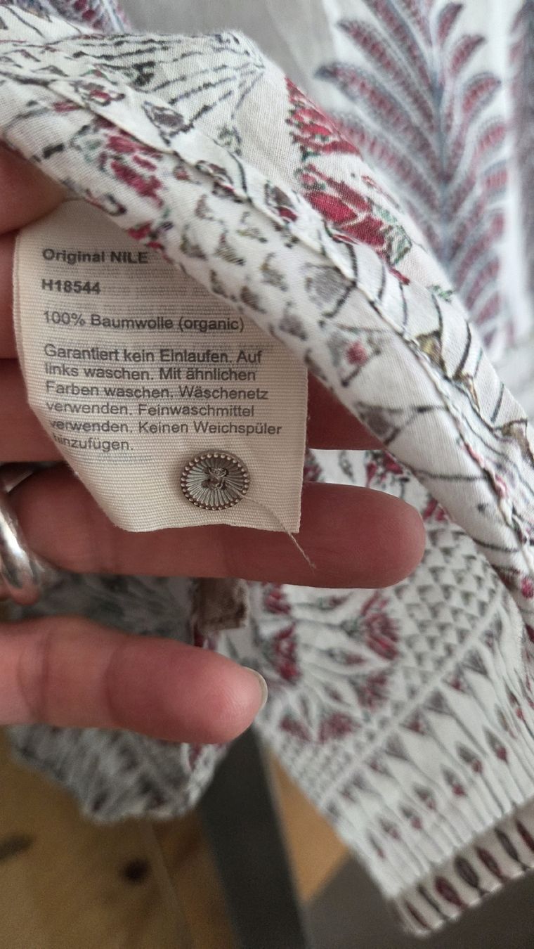 Nile Blusen: Nile Bluse   – Gebraucht aus Winterthur von sandi99 4